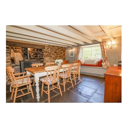 Meadowside Cottage, Characterful Grade 2 Listed Cottage Near To Wadebridge And Padstow Dış mekan fotoğraf