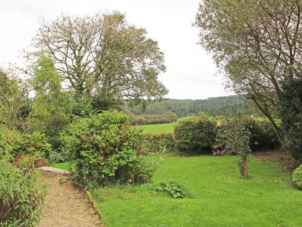 Meadowside Cottage, Characterful Grade 2 Listed Cottage Near To Wadebridge And Padstow Dış mekan fotoğraf