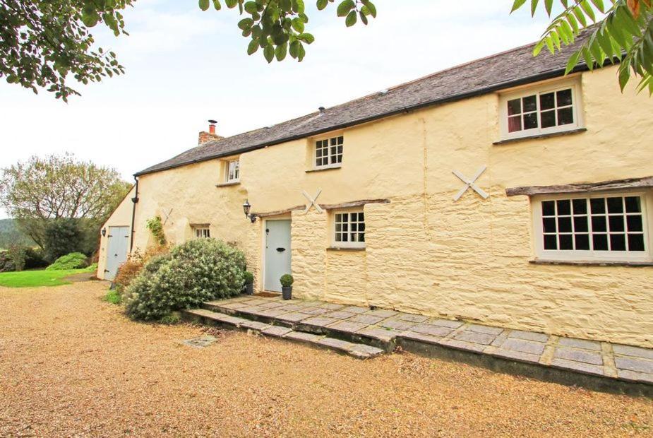 Meadowside Cottage, Characterful Grade 2 Listed Cottage Near To Wadebridge And Padstow Dış mekan fotoğraf